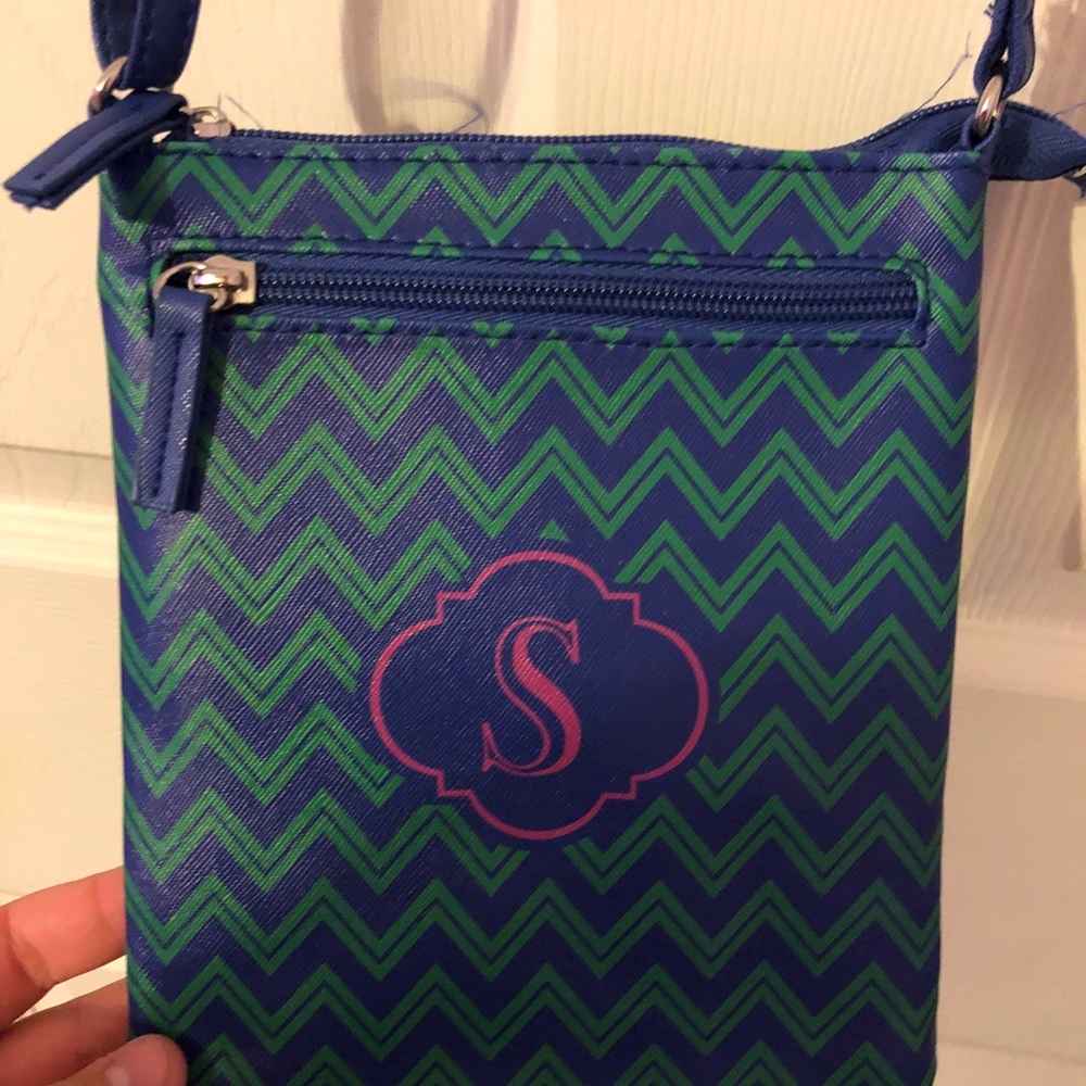 Crossbody purse